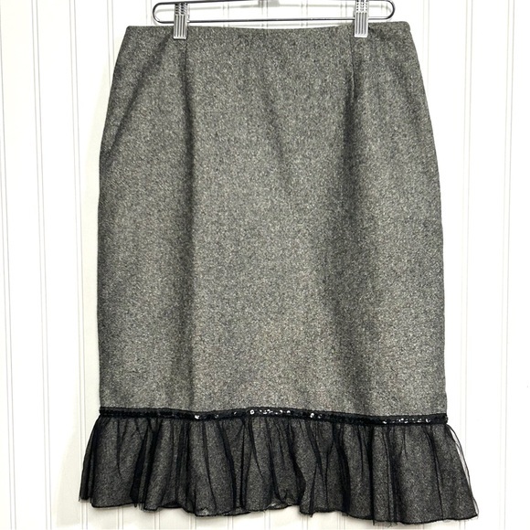 Josephine Chaus Women’s Pencil Skirt with Tulle and Sequin Ruffle Trim Size 6 - Picture 1 of 7